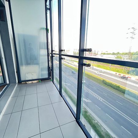 Prymasa Tysiaclecia 83A Free Garage By Perfect Apart Варшава Екстер'єр фото